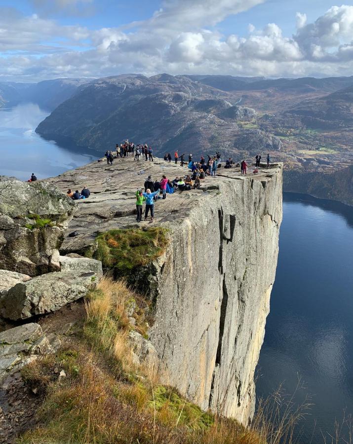 Sjoberg Hotell Og Ferie Leiligheter Østhusvik Extérieur photo