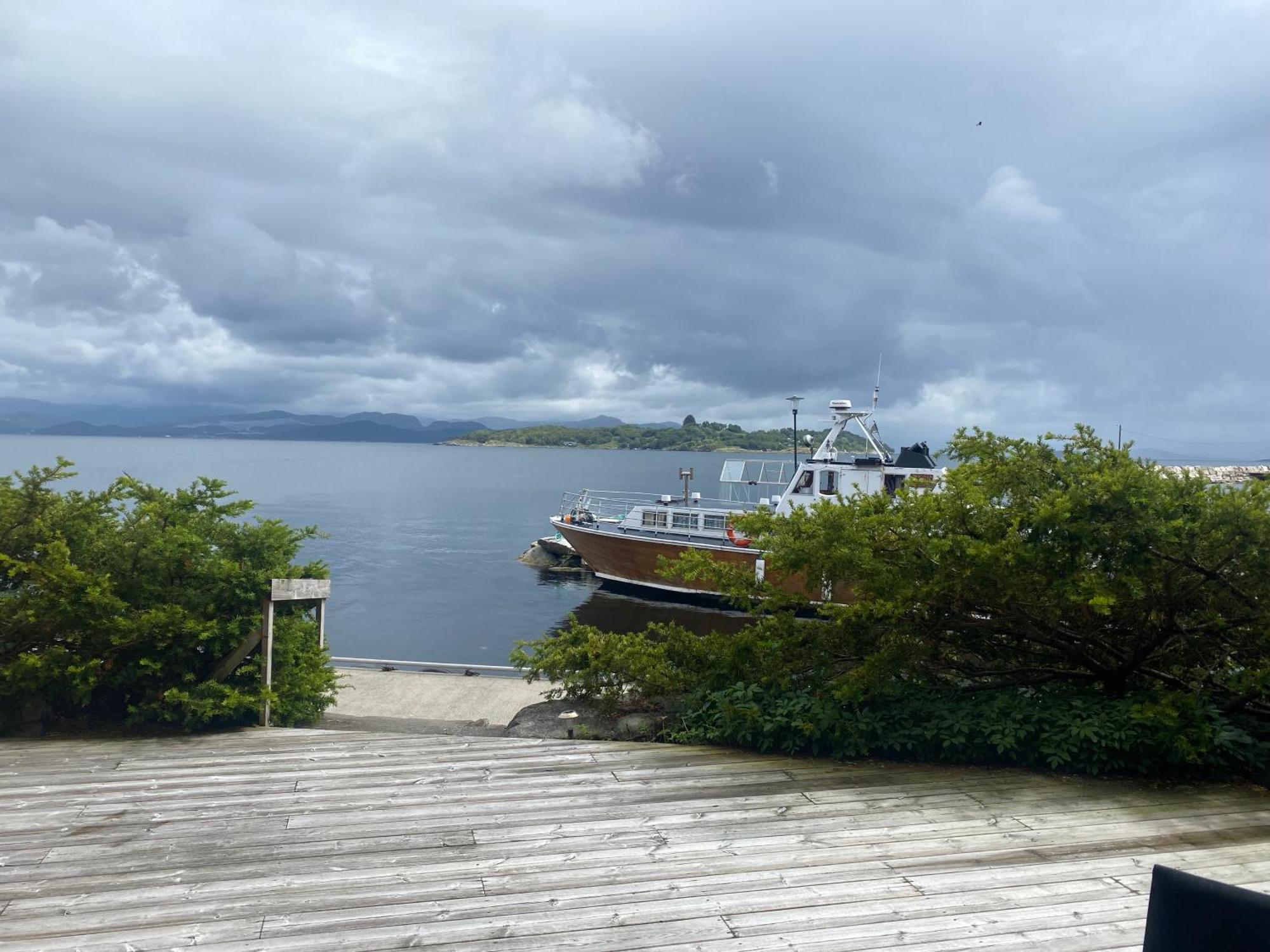 Sjoberg Hotell Og Ferie Leiligheter Østhusvik Extérieur photo