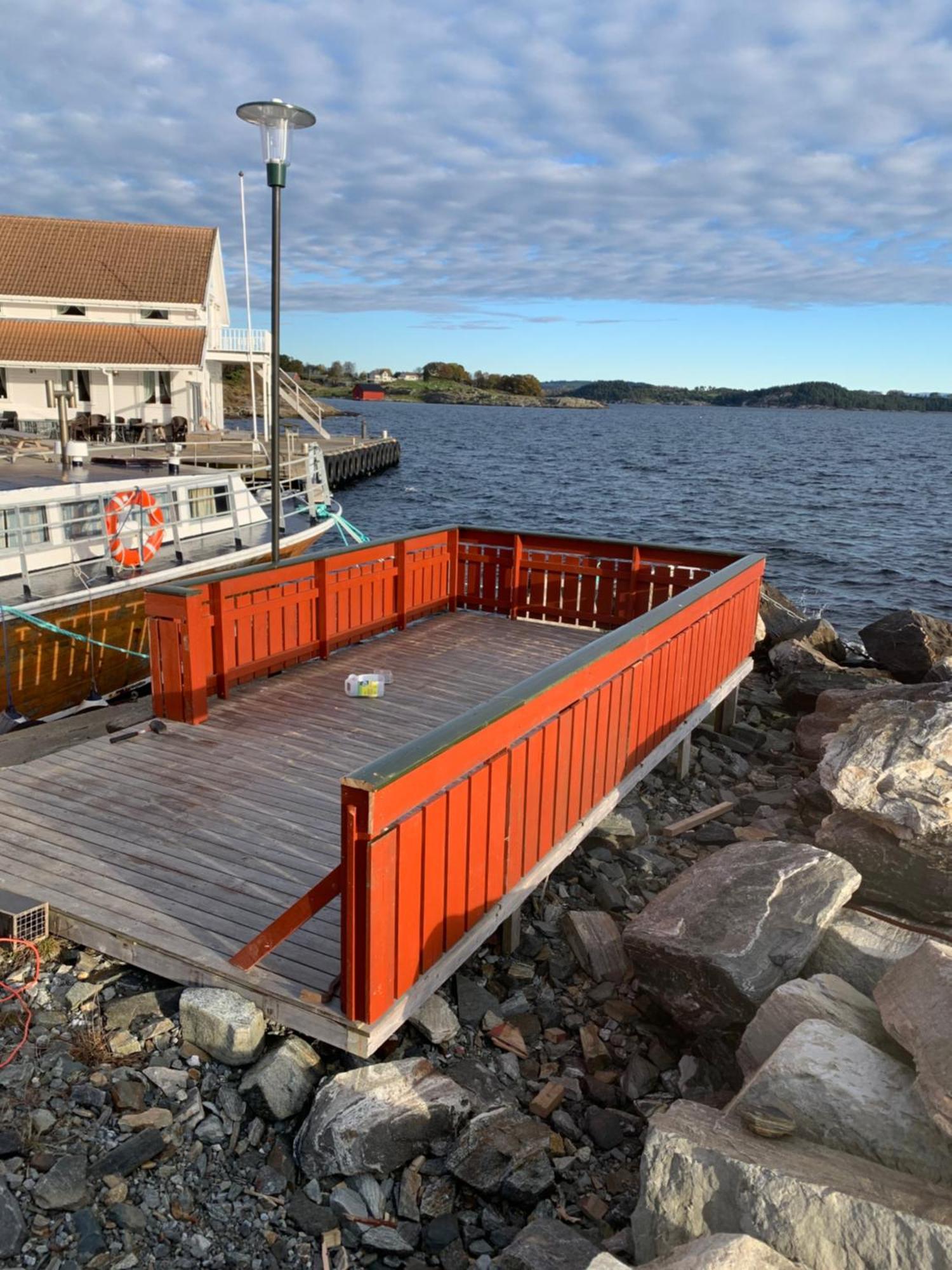 Sjoberg Hotell Og Ferie Leiligheter Østhusvik Extérieur photo