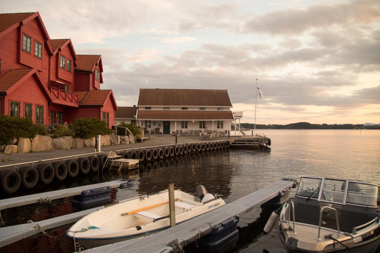 Sjoberg Hotell Og Ferie Leiligheter Østhusvik Extérieur photo