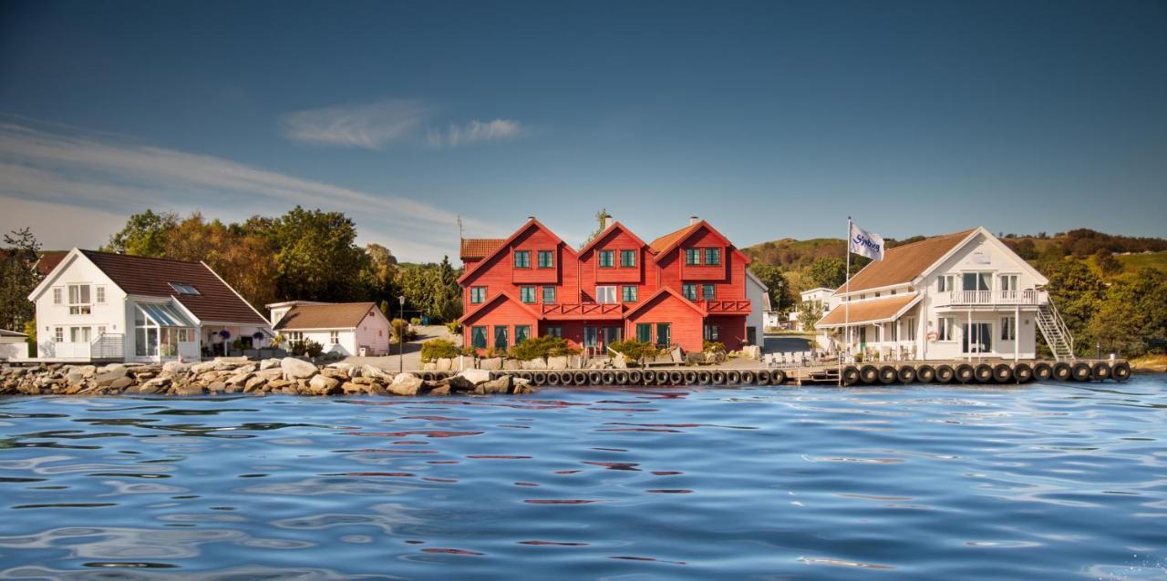 Sjoberg Hotell Og Ferie Leiligheter Østhusvik Extérieur photo